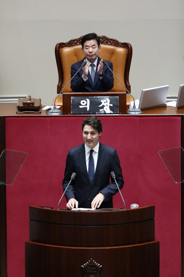 쥐스탱 트뤼도 캐나다 총리가 17일 국회에서 연설했다[출처=국회]