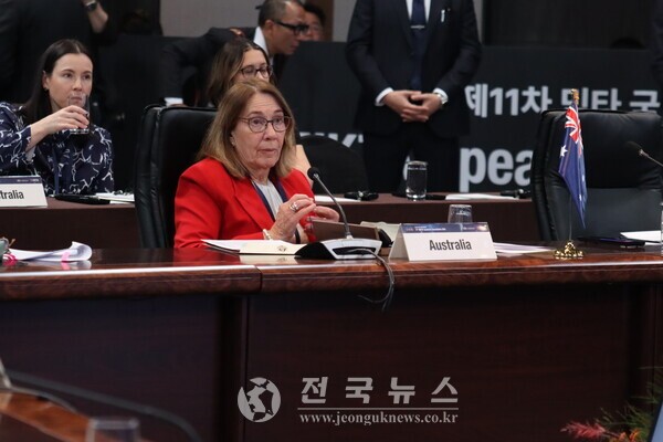 수 라인즈 호주 하원의장 . [출처=전국뉴스]